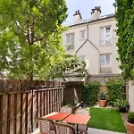 Chic&Rare Garden Apartment - Champs Elysées