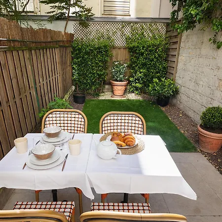 Chic&rare Garden - Champs Elysées Parigi